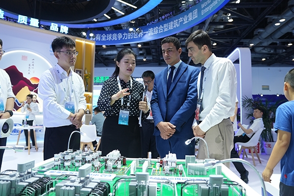 中鐵電氣化局集團精彩亮相第十七屆國際交通技術與設備展覽會 技術交流成果斐然